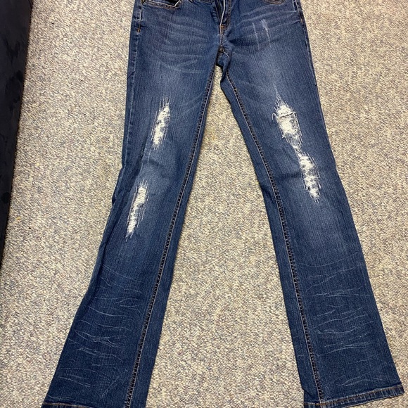 Jeans - Picture 2 of 3